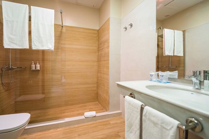 Bathroom Interior Photo