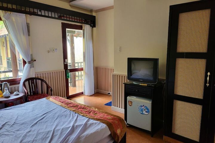 Room 12 of 46
