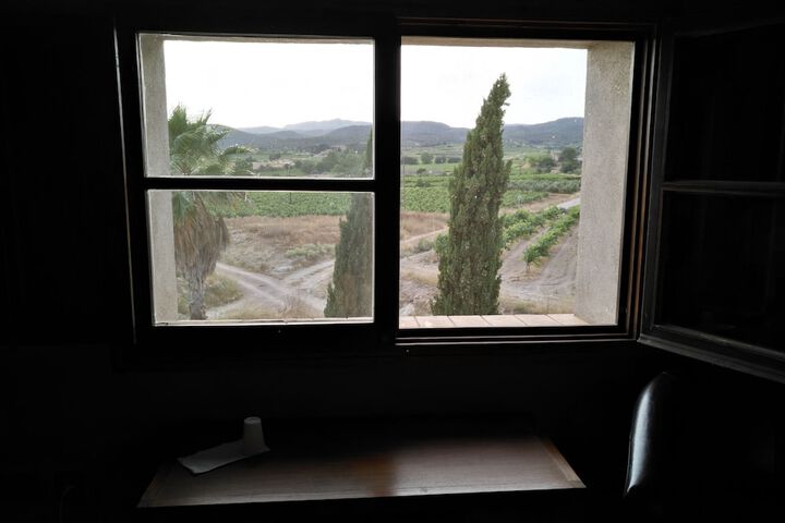 Room 7 of 13