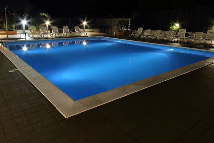 Pool 36 of 84