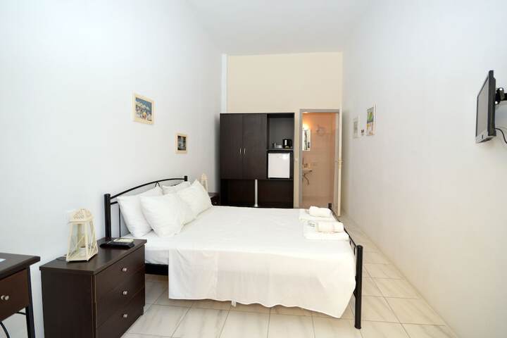 Room 18 of 46