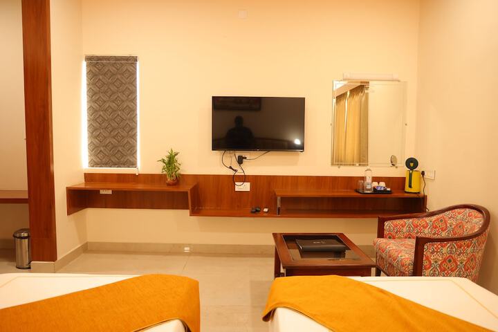 Room 35 of 52