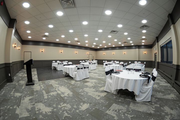 Ballroom/Hall 50 of 51