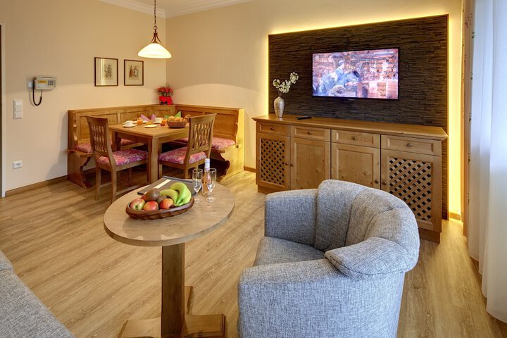 Room 20 of 28