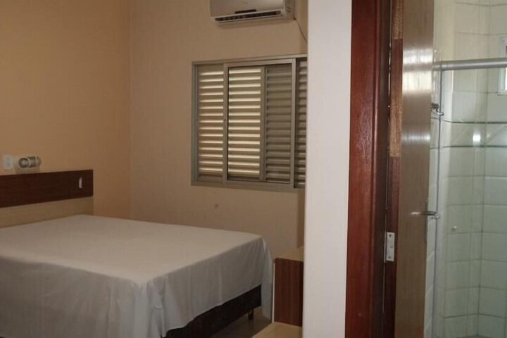 Room 5 of 35