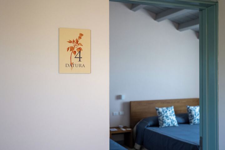 Room 26 of 64
