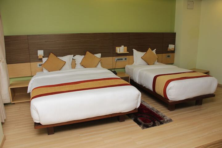 Room 14 of 34