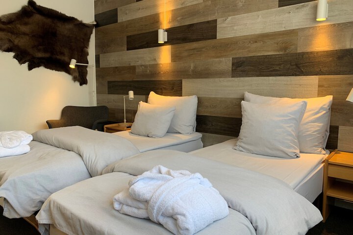 Room 4 of 38