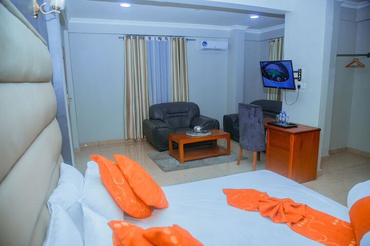 Room 21 of 66