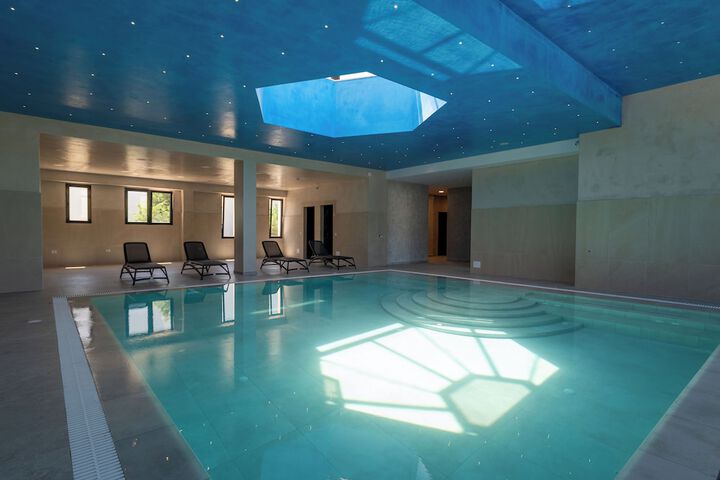 Pool 58 of 75