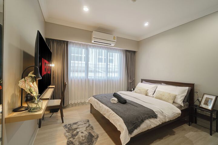Room 10 of 57