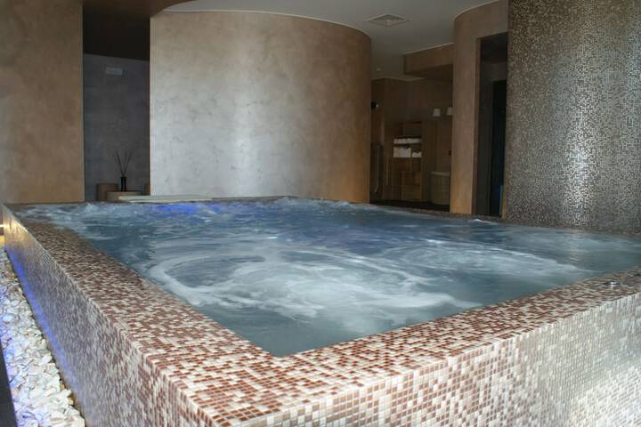 Spa 43 of 75