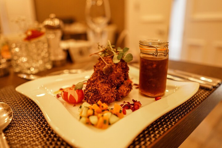 Dining 64 of 95