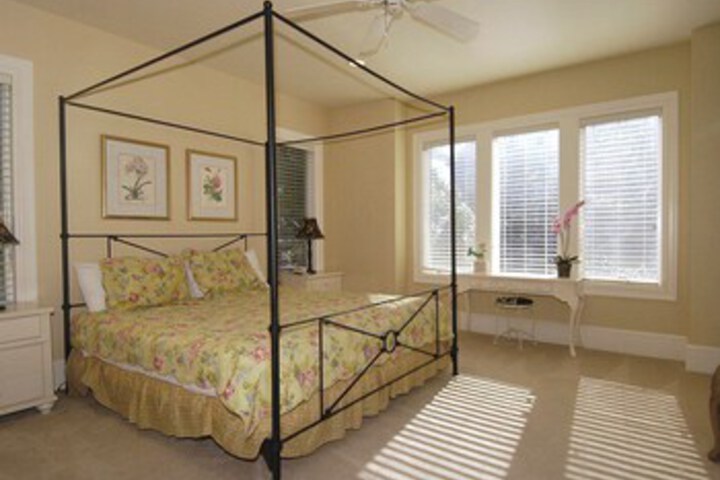 Room 28 of 31