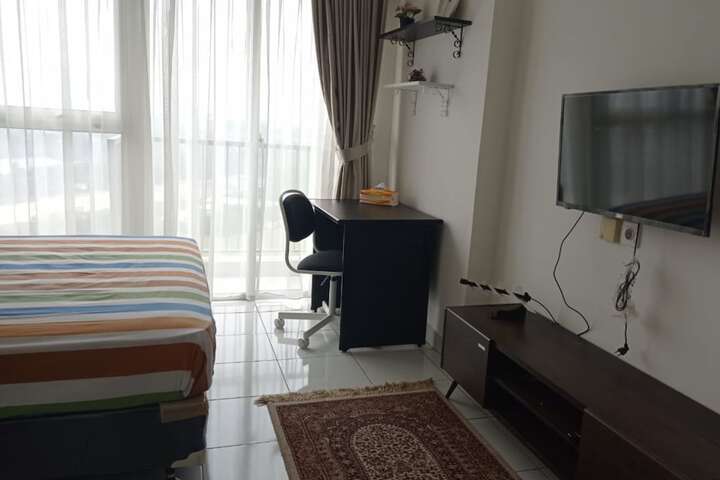 Room 3 of 7