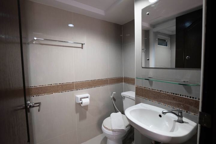 Clean Restrooms