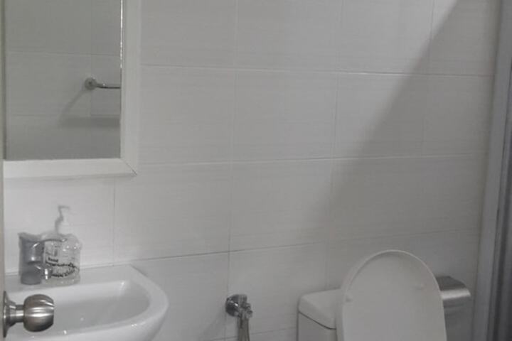 Room 27 of 52