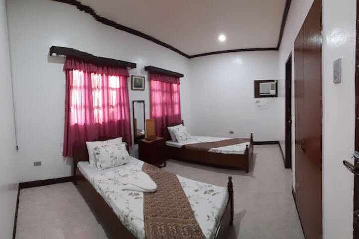 Room 17 of 71