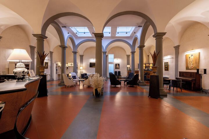 Lobby Photos