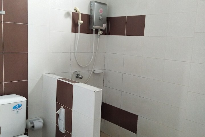 Room 15 of 23