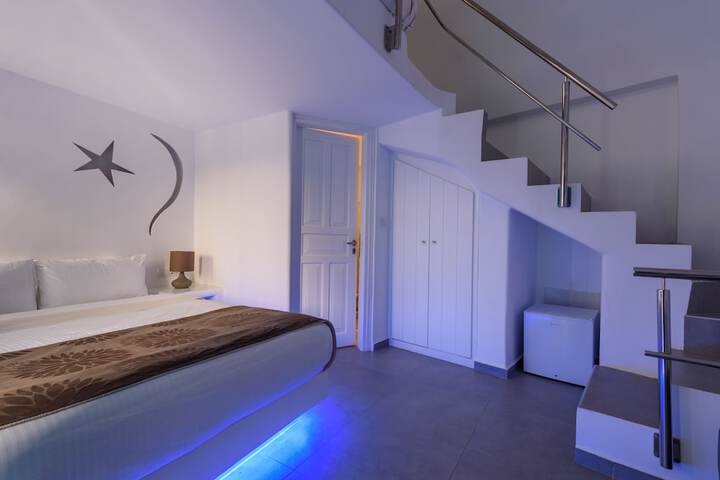 Room 4 από 97
