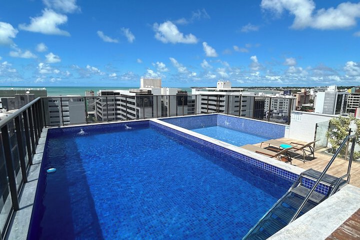 Pool 16 of 27