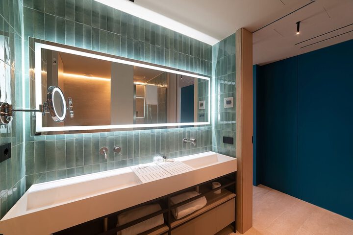 Room 41 of 69