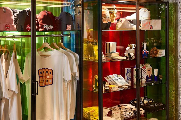 Gift Shop 56 of 158