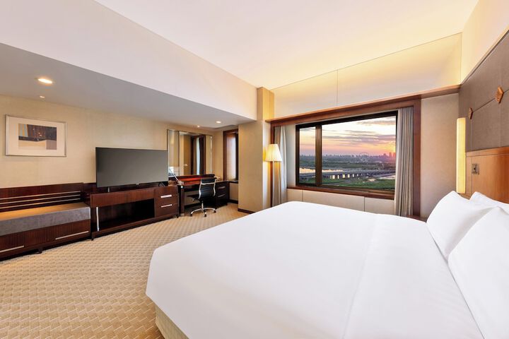 Room 20 of 85