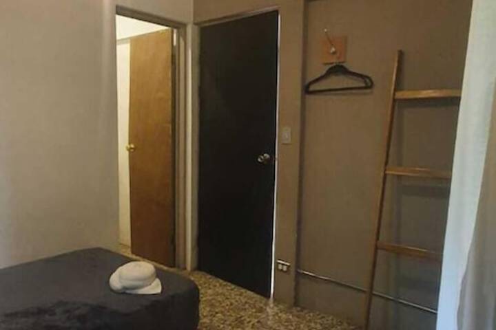 Room 8 of 24