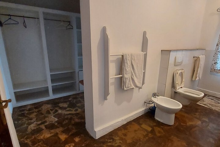 Room 41 of 52