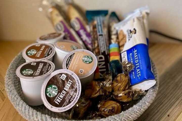 Breakfast/Coffee Service 20 of 48