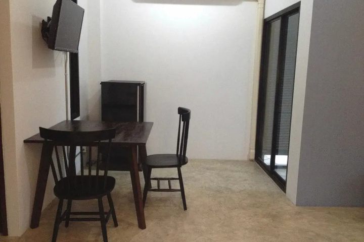 Room 2 of 13