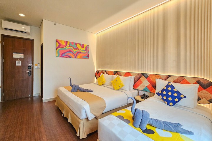Room 13 of 39