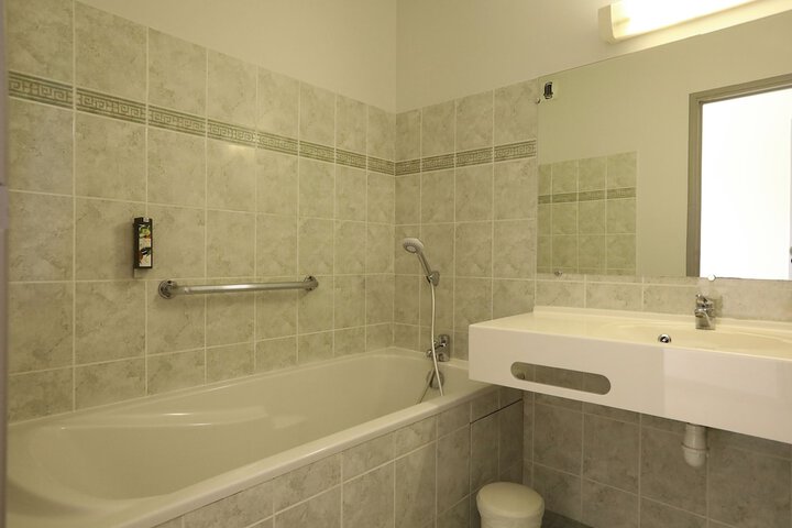 Room 21 of 55