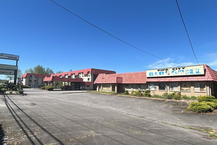 Hotel 48 of 49