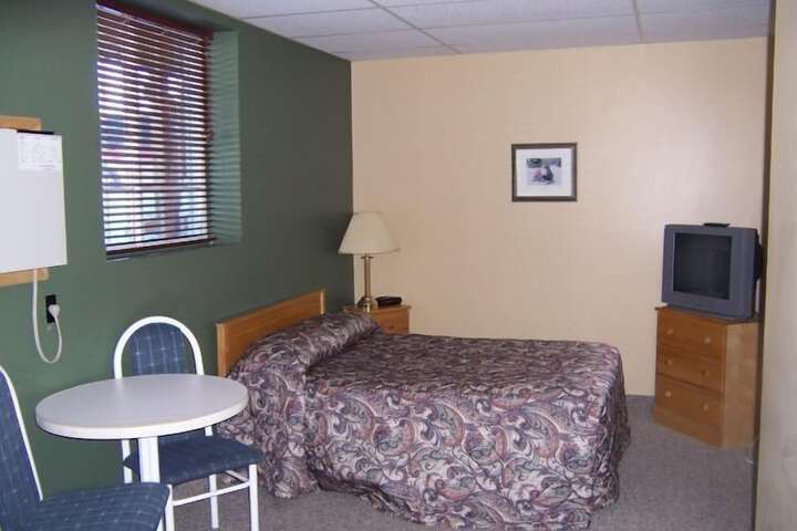 Room 14 of 75