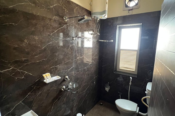 Room 19 of 31