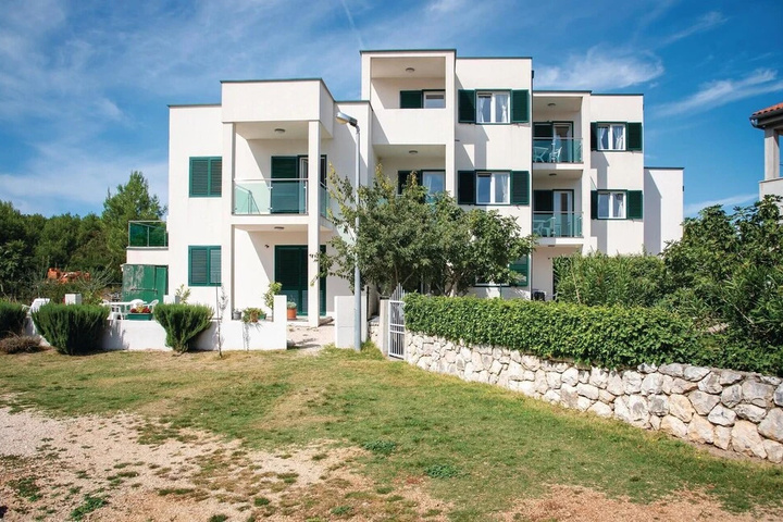 Amazing Home in Grebastica With Wifi and 1 Bedrooms