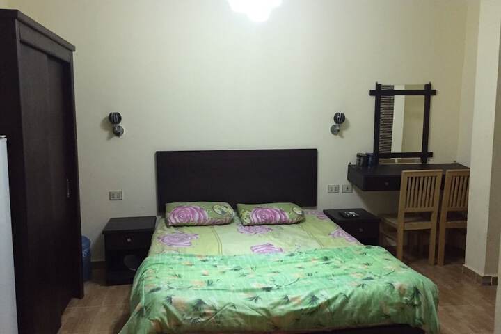Room 3 of 17