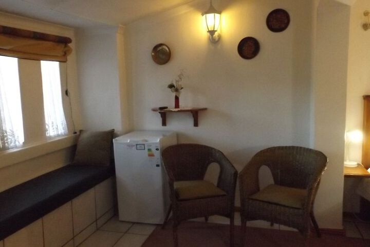 Room 12 of 49