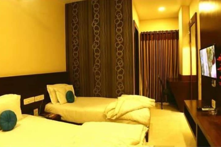 Room 8 of 31