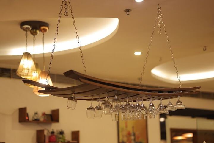 Ballroom/Hall 45 of 49