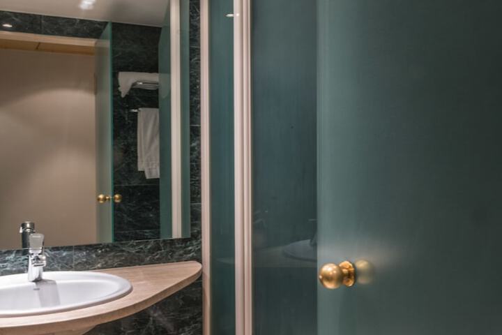 Bathroom Vanities