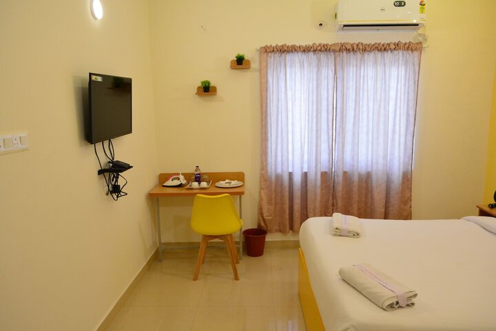Room 12 of 60