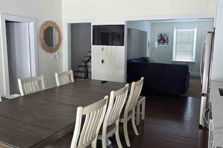 Room 57 of 211