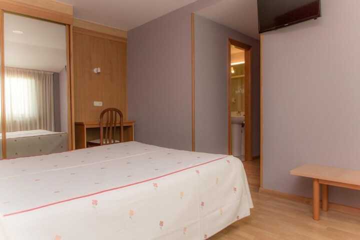 Room 33 of 56