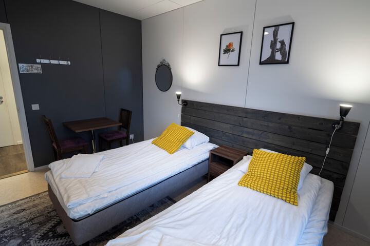 Room 4 of 41