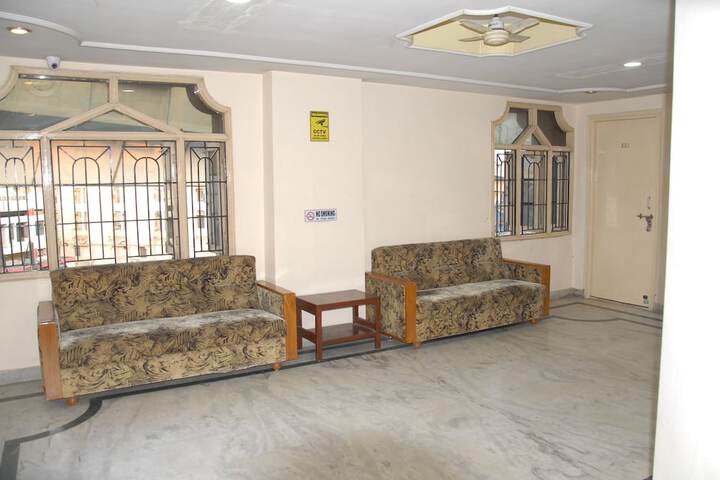 Hotel Interior 6 of 41