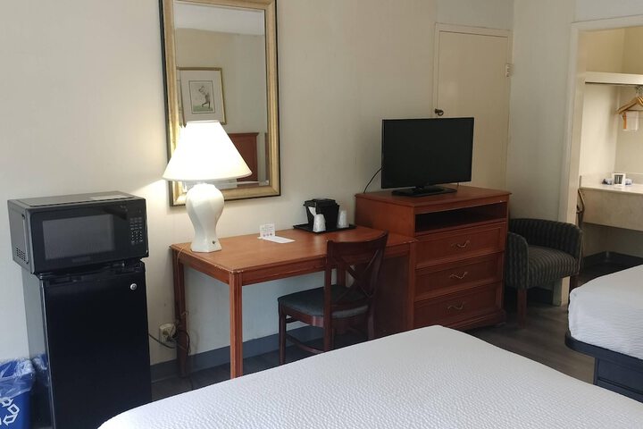 Room 86 of 190